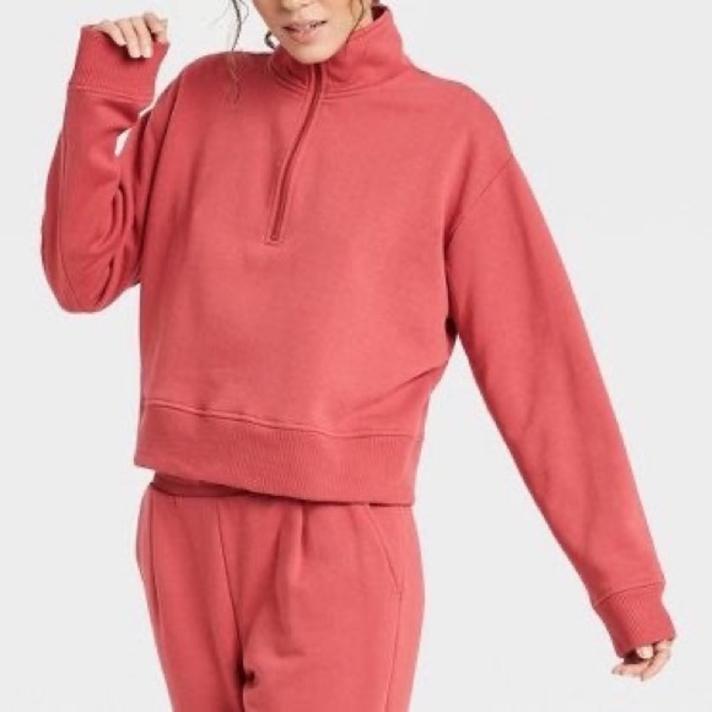 A NEW DAY CROPPED SWEATSHIRT